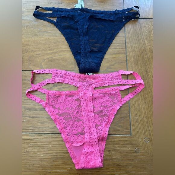 Victoria’s Secret Lot of Sexy Navy 38C Push Up Bra and Size XL Panty Bu - Picture 4 of 7